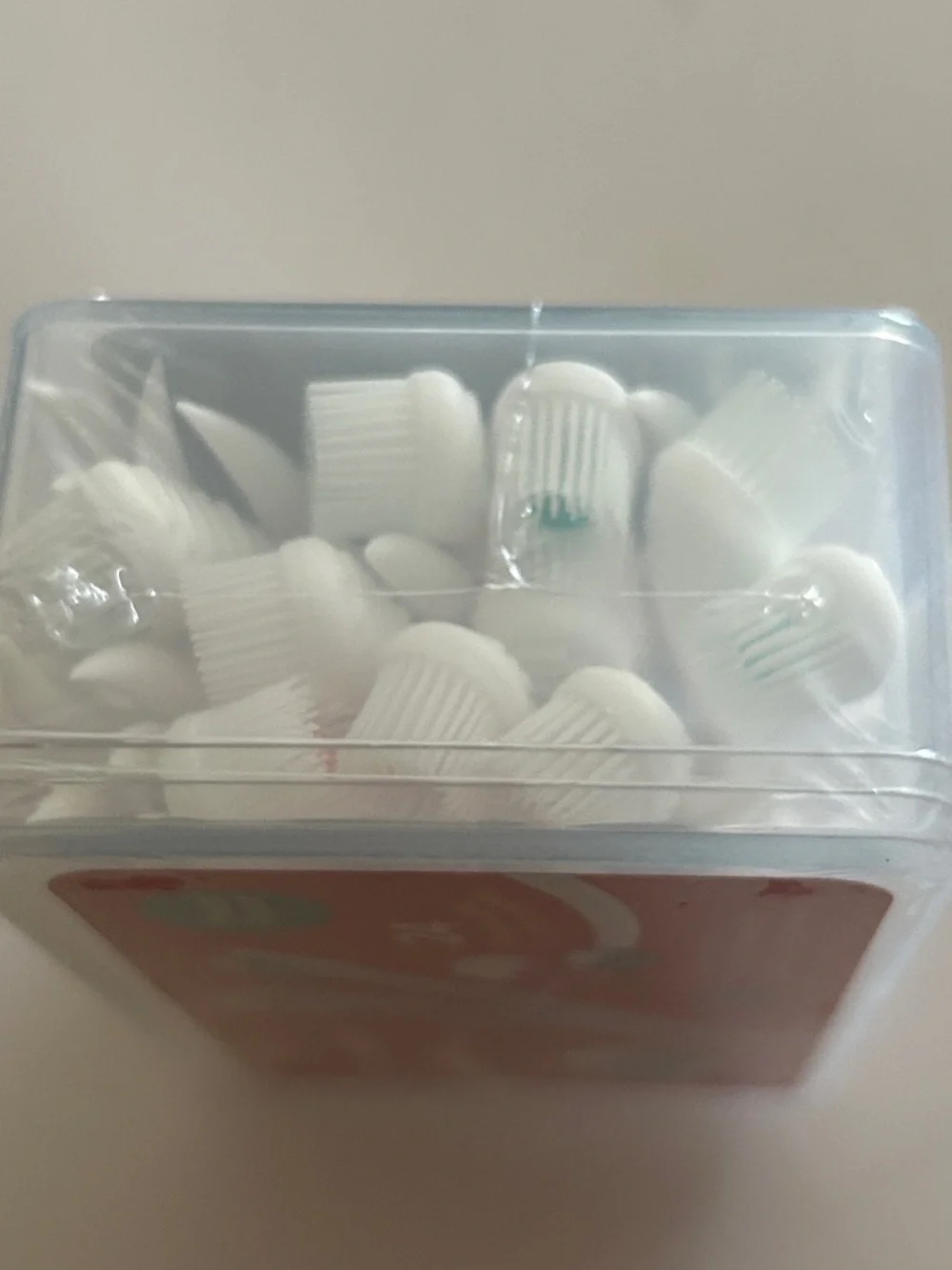 NWT Cleaings 24ct Disposable Mini Toothbrushes – Built-in Mint Paste